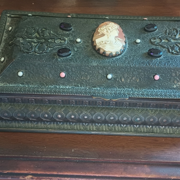 Rare Antique Bronze Presentation Box inlayed w/ Cameo andSemi-precious Stones